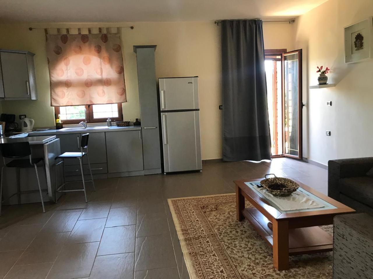 Villa Kolonja Ksamil Luaran gambar