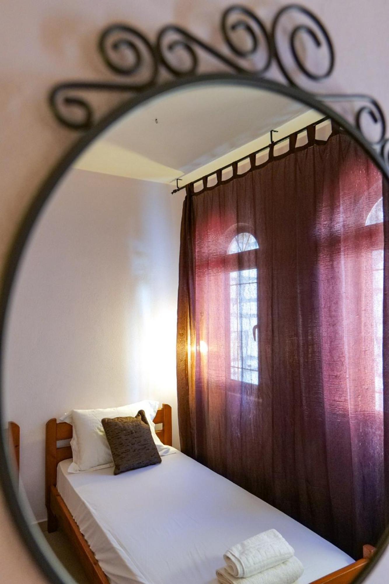Villa Kolonja Ksamil Luaran gambar